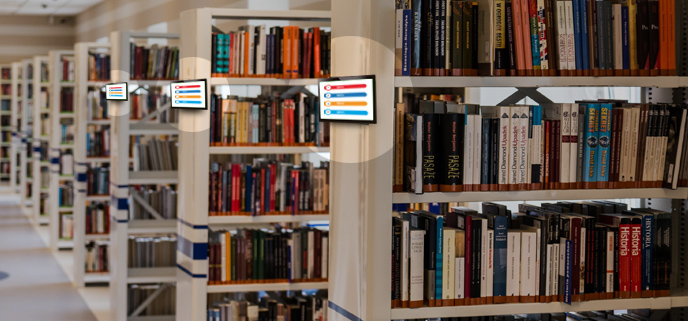 Digitale Regalbeschriftungen: Digital Signage für Bibliotheken und Büchereien